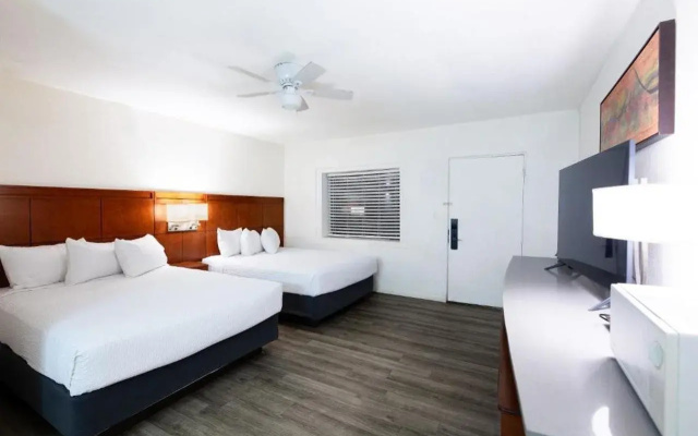 Travelodge by Wyndham Parker