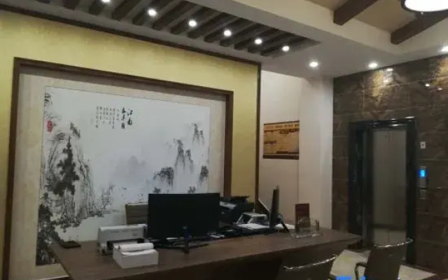 Yuxi Mingster Hotel