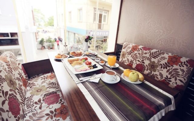 Damcilar Hotel