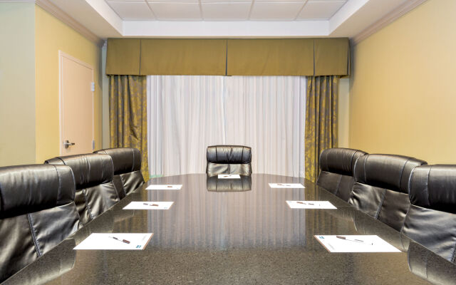 Staybridge Suites McAllen by IHG