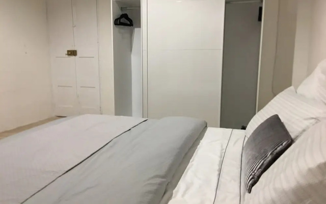 Gorgeous Townhouse Nr 53 - Hostel