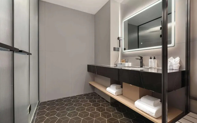 Microtel By Wyndham Xian Beilin
