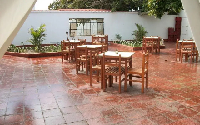 Maykinho Hotel Colan