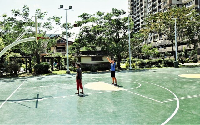 Rosewood Pointe Luxury Residences