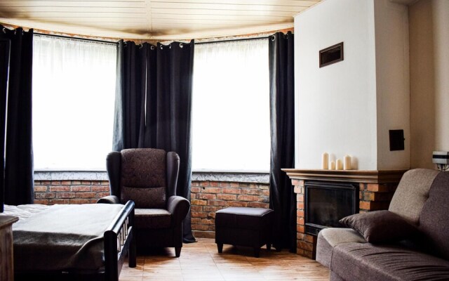 Stunning Home in Darlówko With 5 Bedrooms