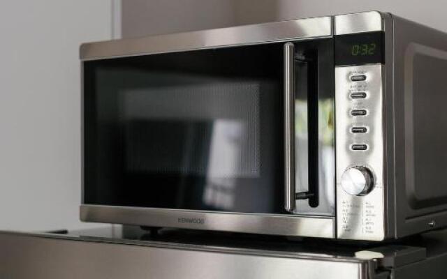 Downtown Luxury Apartment #2