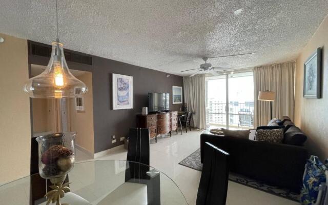 2BR Condo at Isla Verde Beach