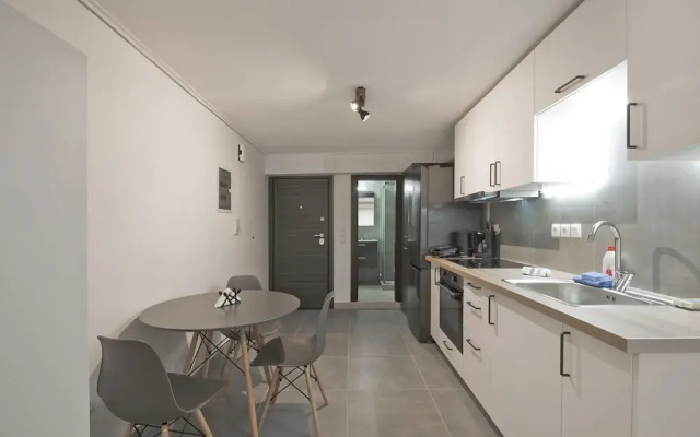 Studio Stratos With 1 Bathrooms