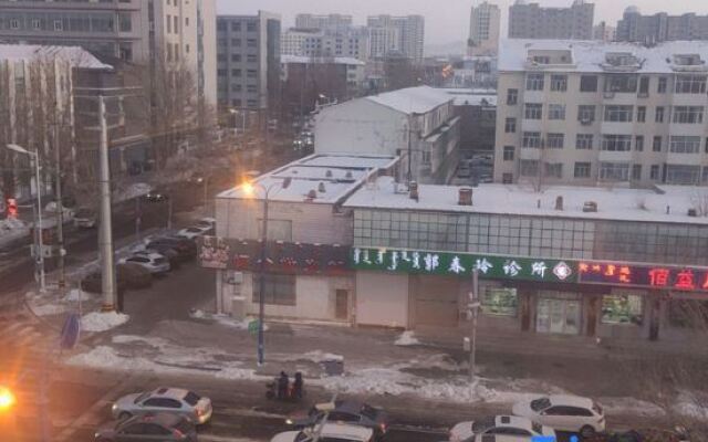 TRUE GO HOTEL（Xilin Hot  Beizi Temple）