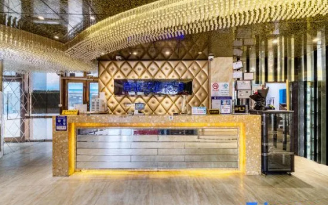 Burton Hotel (Shanghai Songjiang Jiuting Subway Station Branch)