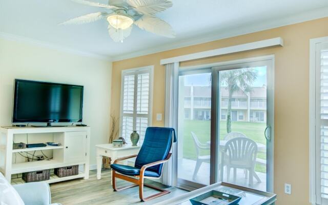 7 D, One Bedroom Condo