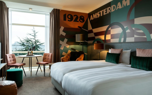 Apollo Hotel Amsterdam, a Tribute Portfolio Hotel