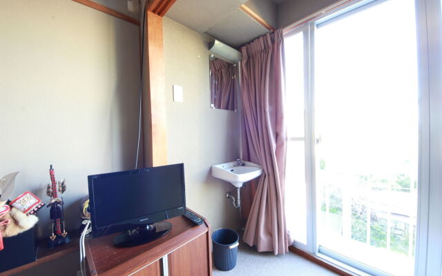 Shirahama White Beach House