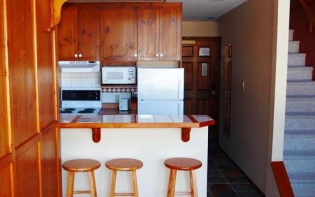 The Apex Mountain Inn