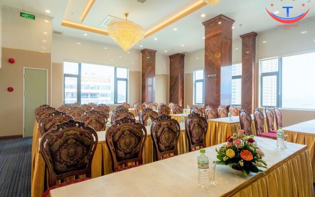 Vietnam Taste Hotel Quy Nhon - Beachfront