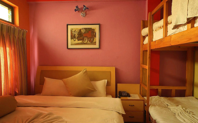 Shangri-la Boutique Hotel