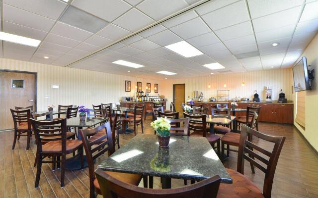 Best Western Plus Meridian