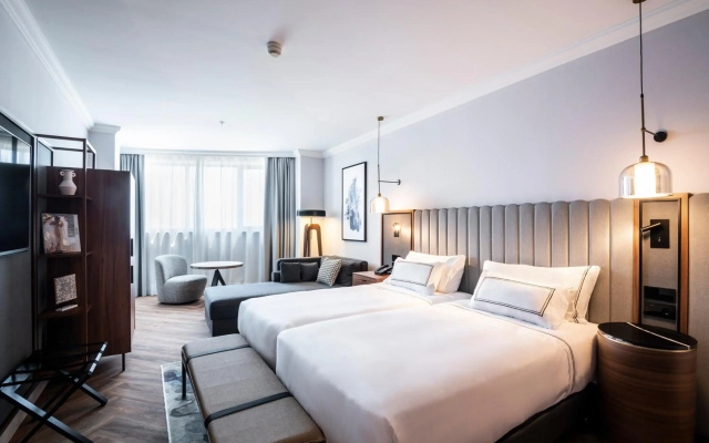 Crowne Plaza Melbourne by IHG