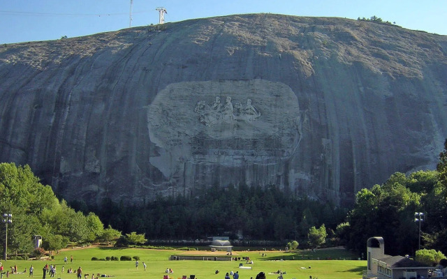 Clarion Pointe Morrow - Atlanta South