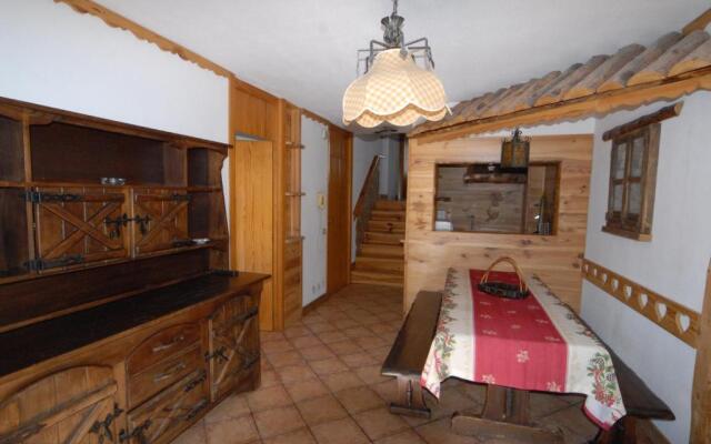 Cromotherapy Apartment
