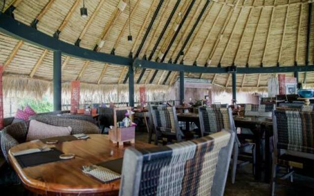 Seavana Beach Resort