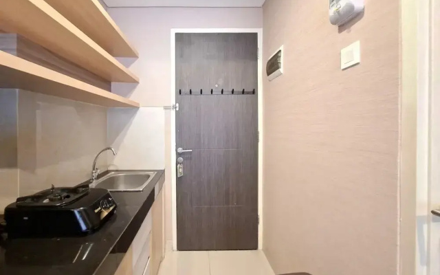 Warm Studio At Serpong Garden Apartment