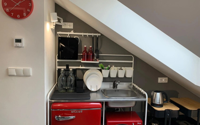 Cozy friendly place with free parking