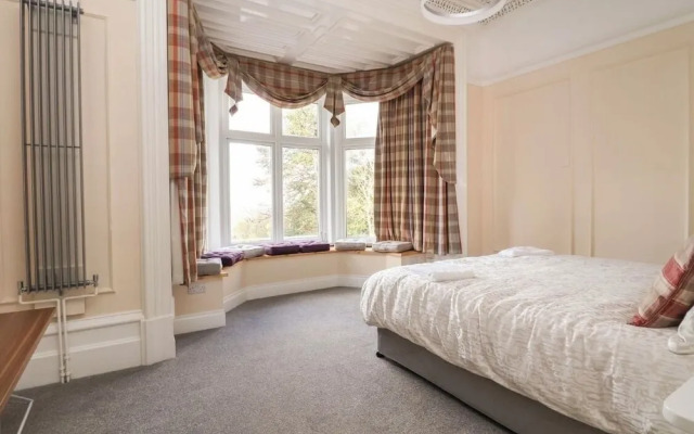 Plas Y Bryn Manor Hotel