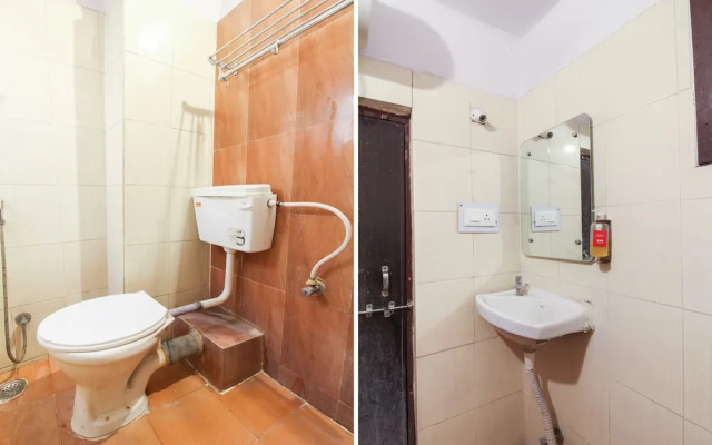 OYO 70733 Hotel Regal