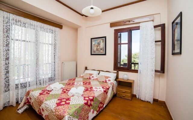 Amarandos Villa
