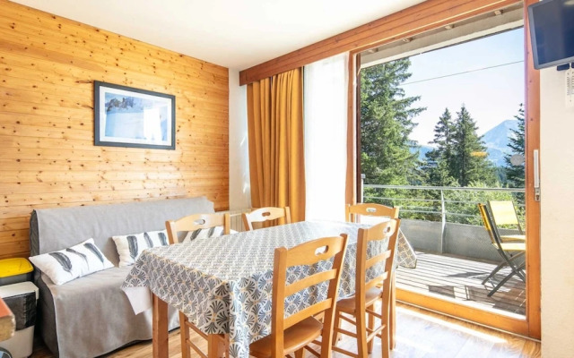 Apartment for 6 Guests, Chamrousse