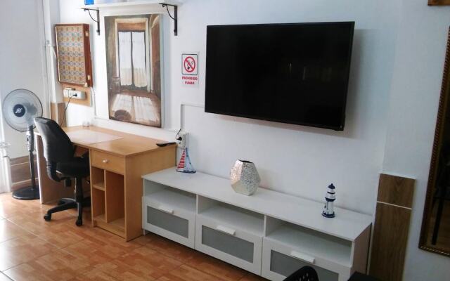 Apartment With one Bedroom in Arona, With Wifi