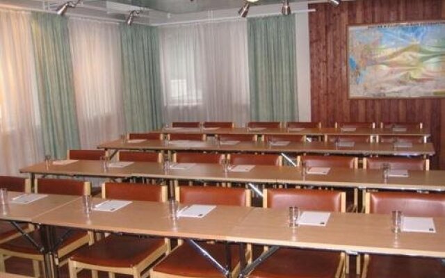 Jugend Home Hotel & Guest Home