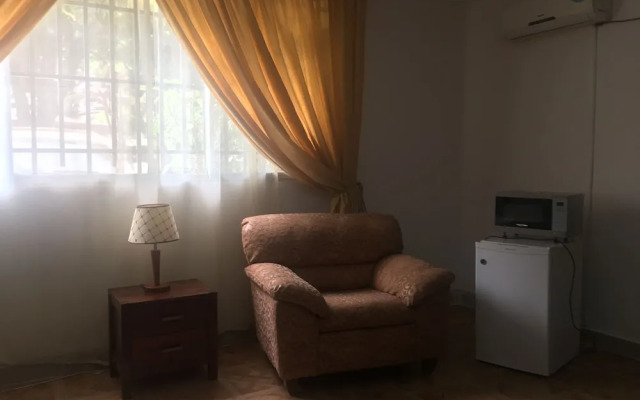 Embassy Suites Hotels & Restaurant