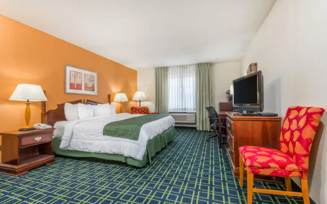 Baymont Inn And Suites - Greensburg IN