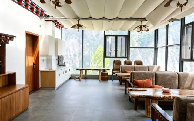 Danba Jiaju · Kaya · Tingshan Homestay (Jiaju  Village Branch) – Guest Rooms – Danba