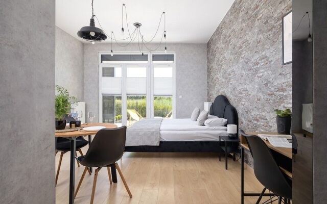 Krakow Studio With Terrace by Renters
