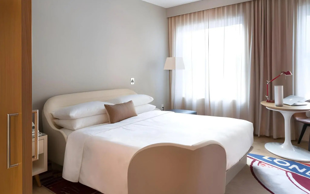 Virgin Hotels Chicago