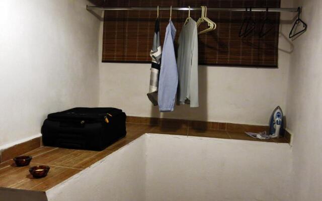 "PefkoPetro" Traditional House