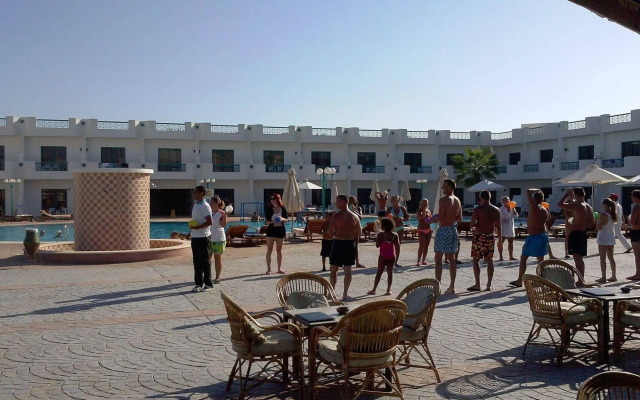 Sharm Cliff Resort