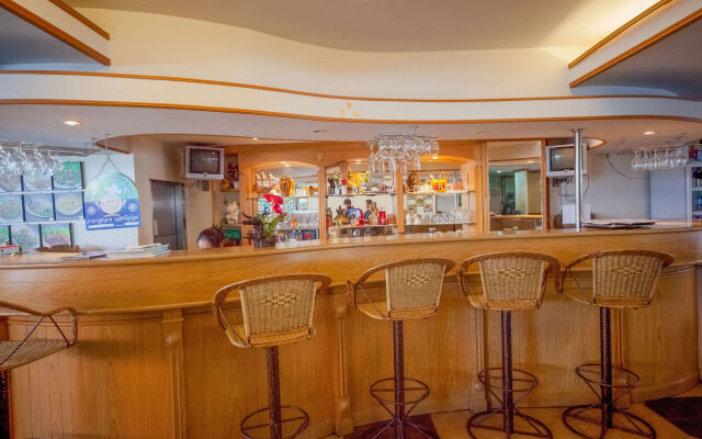Seaview Hotel Sriracha