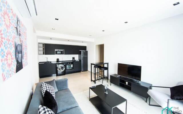 Sunset 302 Apt de Luxe Avec Salle de Fitness