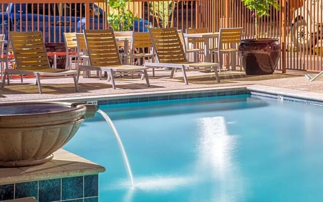 Hampton Inn & Suites Phoenix - Gilbert