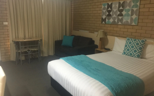 Blue Violet Motor Inn