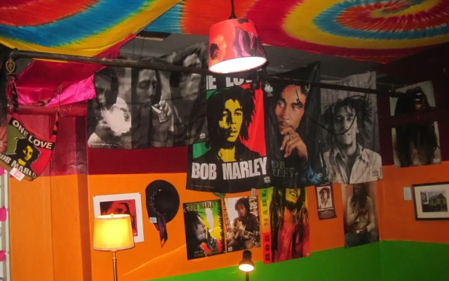 American Backpackers Hostel