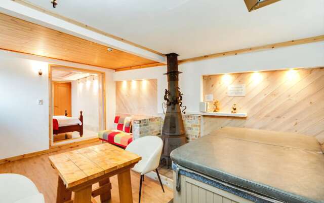 Yangpyeong Alice Spa Pension