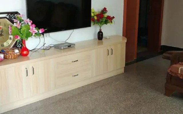 Jiangling Guesthouse