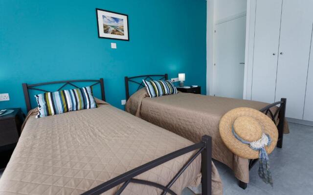Sea Breeze Apartments - 3 Bedroom Apartment