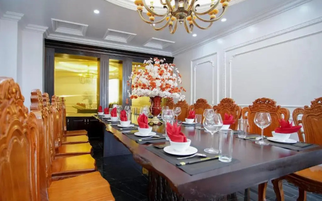 Hoa Dong Hotel Ha Nam