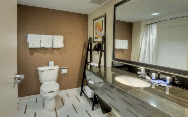 Fairfield Inn & Suites Raleigh Crabtree Valley